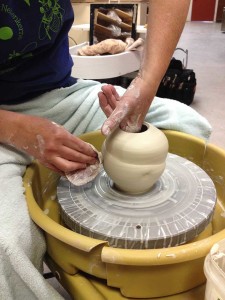 3-Deb-Harris-Pottery-Making-Process-at-Claymakers